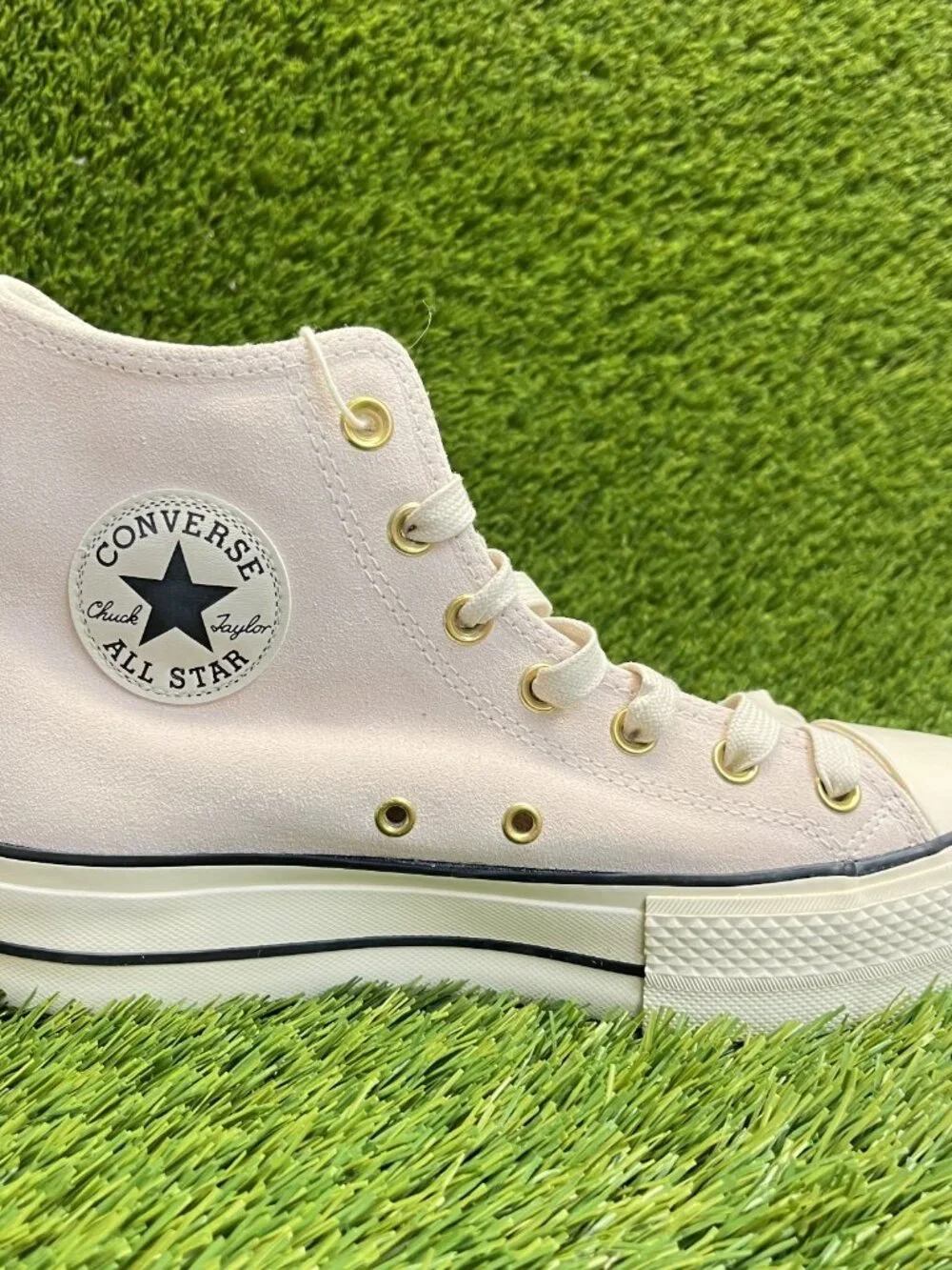 Converse Chuck Taylor All Star Lift Womens Size 8 Beige Athletic Shoes Sneakers - Picture 4 of 10